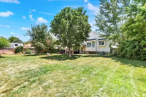 Exterior - 1073 N 175 E, Layton, UT 84041 photo 5 of 7