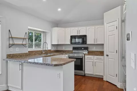 444 E Wilde Cherry Way, Sandy, UT 84070 photo 15
