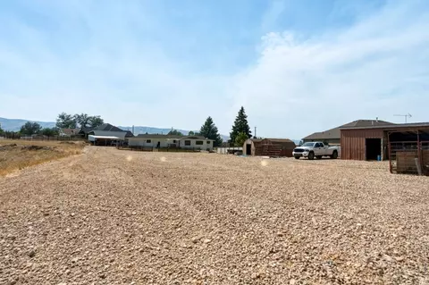 Exterior - 350 E 200 N, Mona, UT 84645 photo 2 of 9