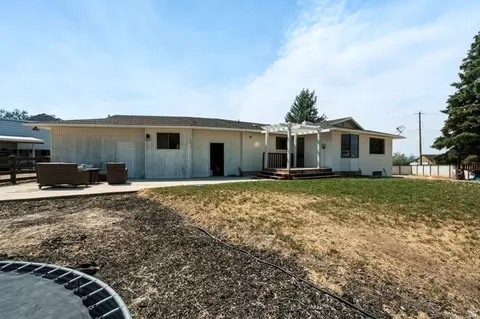 Exterior - 350 E 200 N, Mona, UT 84645 photo 6 of 9