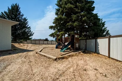 Exterior - 350 E 200 N, Mona, UT 84645 photo 4 of 9