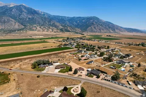 View/Area - 350 E 200 N, Mona, UT 84645 photo 4 of 6