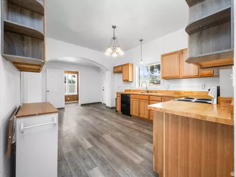 177 E 300 S, Levan, UT 84639 photo 6