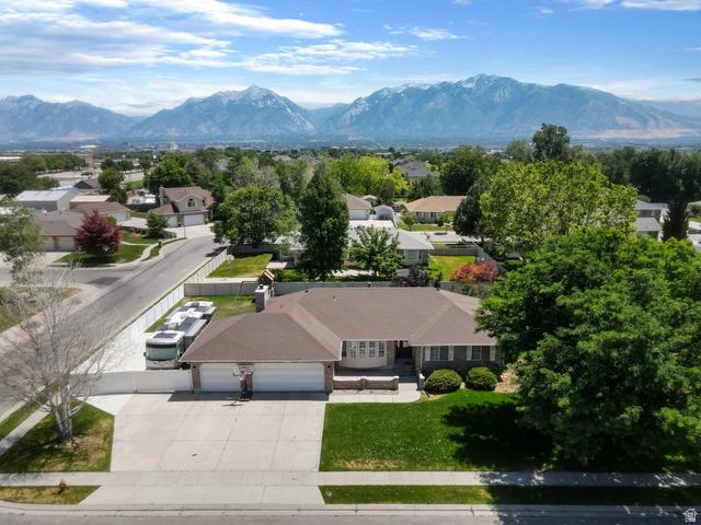 10469 S 2330 W, South Jordan, UT 84095