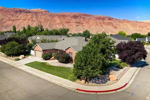 View/Area - 517 Kiva Dr, Moab, UT 84532 photo 1 of 2
