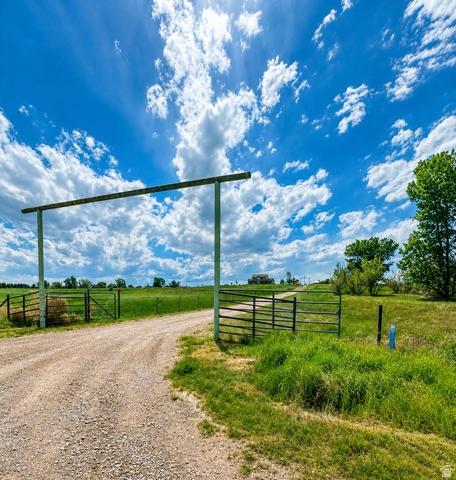 1745 N 11000 W, Bluebell, UT 84007