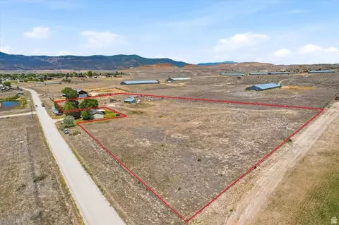 743 E 200 N, Moroni, UT 84646 photo 3