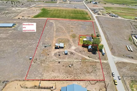 743 E 200 N, Moroni, UT 84646 photo 1