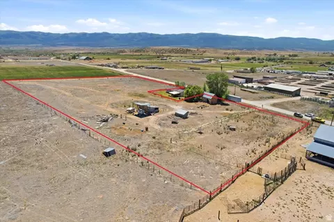 743 E 200 N, Moroni, UT 84646 photo 4