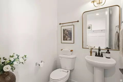 870 N Ada Loop, Lehi, UT 84043 photo 18