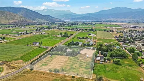 View/Area - 481 E Teancum Rd, Daniel, UT 84032 photo 4 of 5