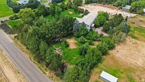 View/Area - 481 E Teancum Rd, Daniel, UT 84032 photo 3 of 5