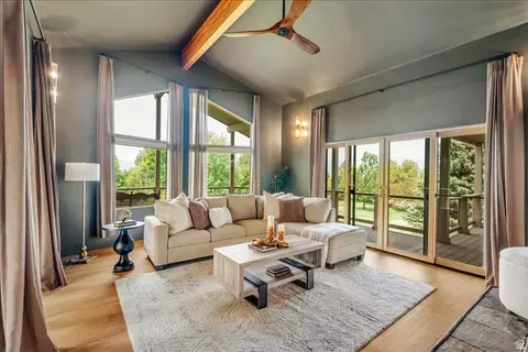 Living - 481 E Teancum Rd, Daniel, UT 84032 photo 2 of 10