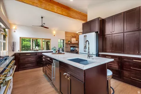 Kitchen - 481 E Teancum Rd, Daniel, UT 84032 photo 8 of 12