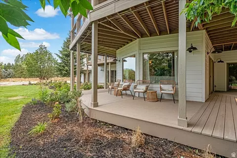 Exterior - 481 E Teancum Rd, Daniel, UT 84032 photo 5 of 18