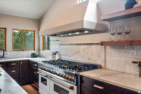 Kitchen - 481 E Teancum Rd, Daniel, UT 84032 photo 7 of 12