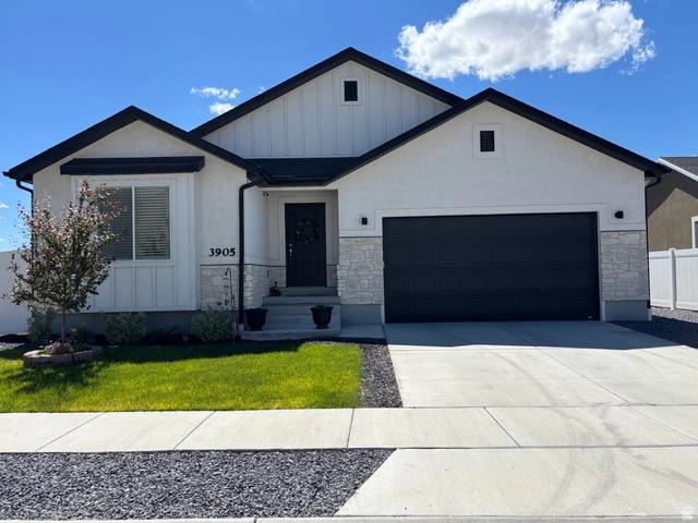 3905 N Chapman Dr, Eagle Mountain, UT 84005