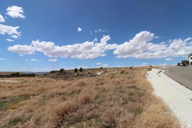 5267 N 5267 N Pinnacle Dr #8, Cedar City, UT 84721