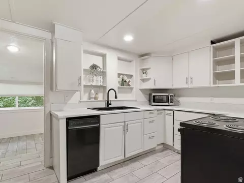 Kitchen - 175 N 700 E, Springville, UT 84663 photo 1 of 3