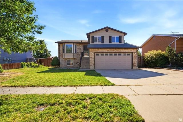 649 N 1360 W, Clinton, UT 84015