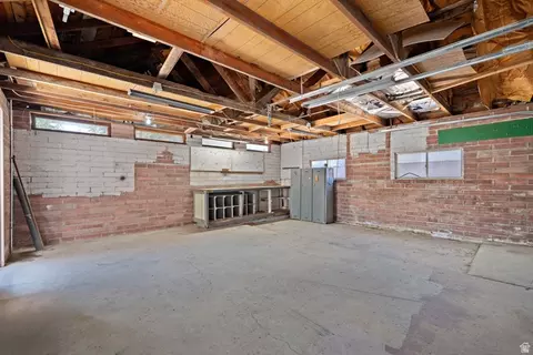 895 W 400 N, Orem, UT 84057 photo 29