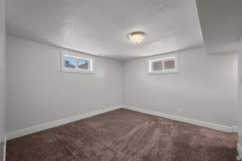 895 W 400 N, Orem, UT 84057 photo 25