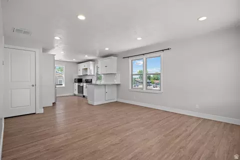 895 W 400 N, Orem, UT 84057 photo 6