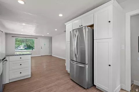 895 W 400 N, Orem, UT 84057 photo 11