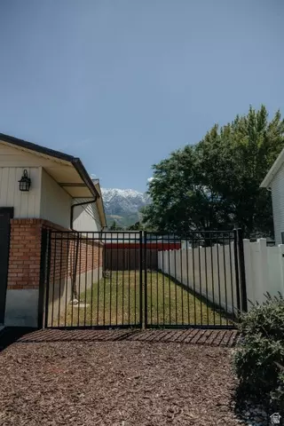 31 S 860 E, Orem, UT 84097 photo 35