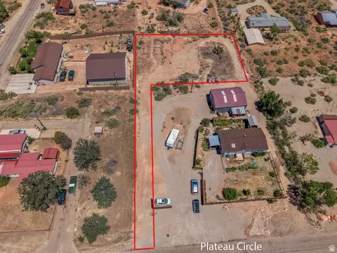 1881 Plateau Cir #7B, Moab, UT 84532