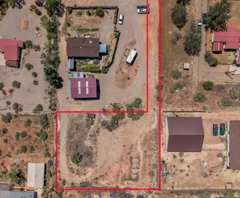 1881 Plateau Cir #7B, Moab, UT 84532 photo 16
