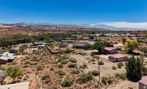1881 Plateau Cir #7B, Moab, UT 84532 photo 10