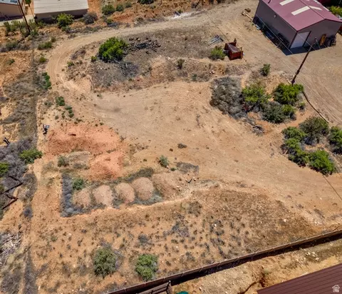 1881 Plateau Cir #7B, Moab, UT 84532 photo 9