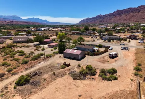 1881 Plateau Cir #7B, Moab, UT 84532 photo 4