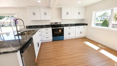 54 S Hale St, Grantsville, UT 84029