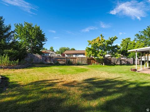 Exterior - 960 E North Fork Cir S, Sandy, UT 84094 photo 4 of 7