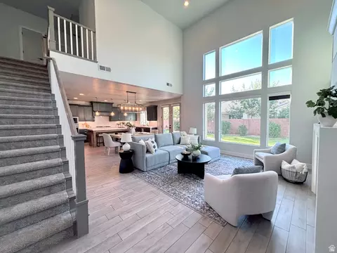 Living - 429 E Treasure Rd, Washington, UT 84780 photo 1 of 4