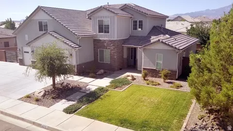 Exterior - 429 E Treasure Rd, Washington, UT 84780 photo 8 of 8