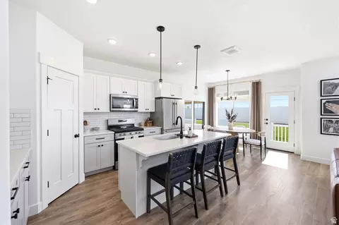 Kitchen - 4646 S Alder Dr #223, Mapleton, UT 84664 photo 3 of 3