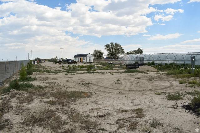 345 N Main St E, Clawson, UT 84516