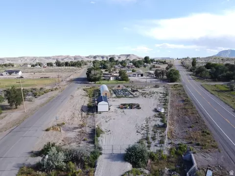 345 N Main St E, Clawson, UT 84516
