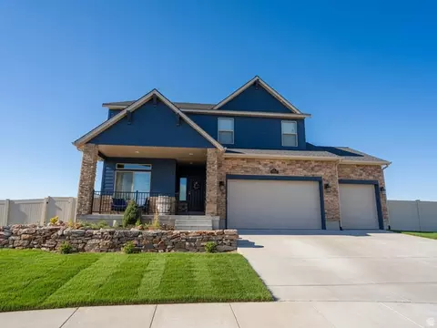2352 W Island Dr, Kaysville, UT 84037