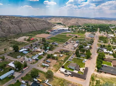 View/Area - 345 E 300 S, Duchesne, UT 84021 photo 14 of 15