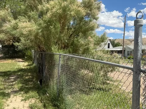 Exterior - 345 E 300 S, Duchesne, UT 84021 photo 8 of 10