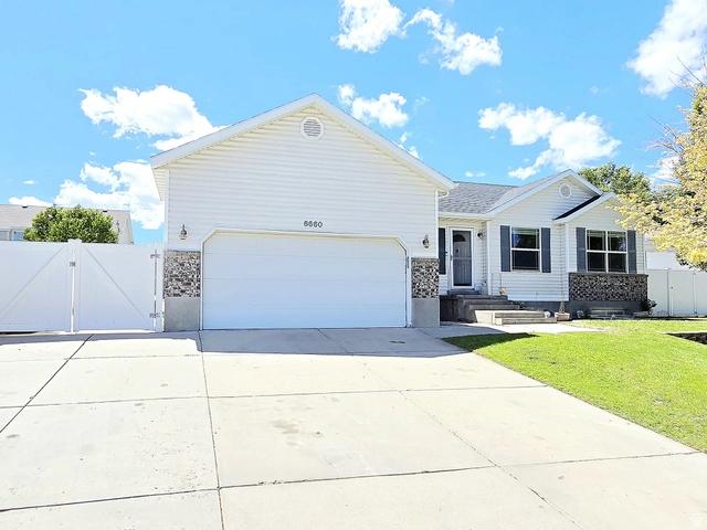 6660 S Duchess St W, West Jordan, UT 84081