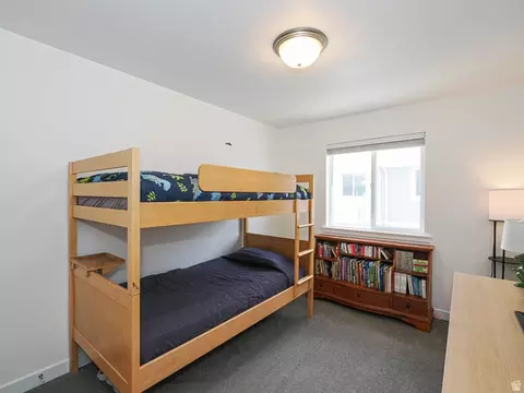 Bedroom - 520 S Orchard Dr E # 3, Bountiful, UT 84010 photo 5 of 8
