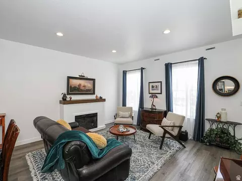 Living - 520 S Orchard Dr E # 3, Bountiful, UT 84010 photo 1 of 4