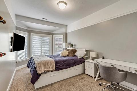 Bedroom - 273 E Park View Cir, Bountiful, UT 84010 photo 3 of 4