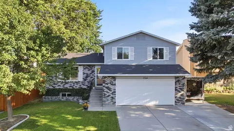 734 E Sandy Dunes Dr, Sandy, UT 84094 photo 29