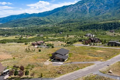 View/Area - 2135 E 6825 N, Eden, UT 84310 photo 2 of 7